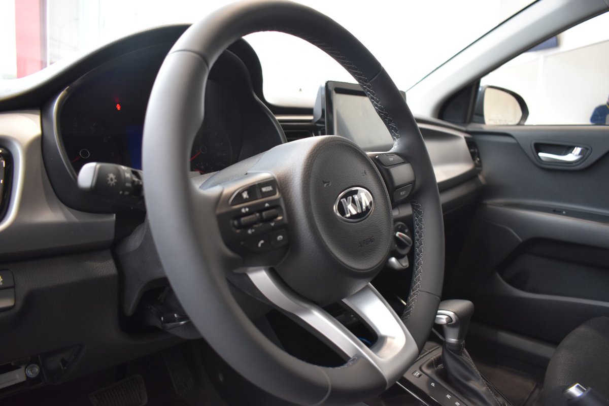 caronegroup's tweet photo. Kia Rio Hatchback 2021, mucho más deportivo y brindándote una nueva experiencia de manejo.✨

Solicita más información 👇🏻
📲WhatsApp: https://t.co/S1i2hMWsAq
📍Ubicación: https://t.co/yyTsLX2KWn https://t.co/zJmyzIWJaN