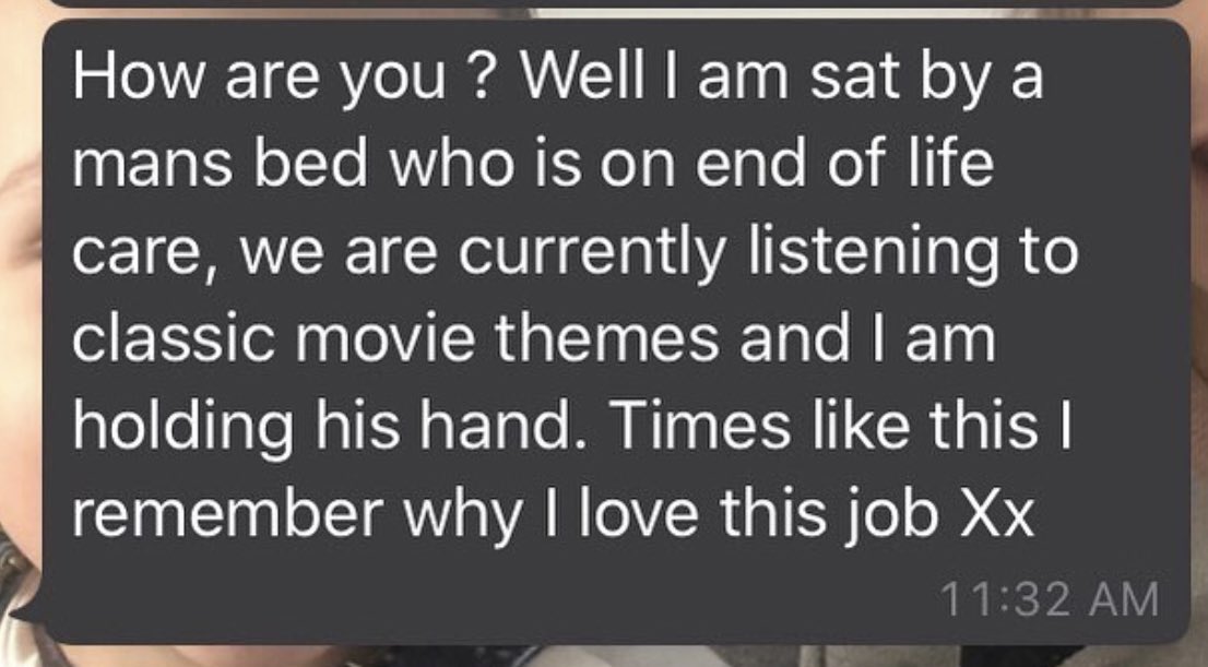 NHSMillion's tweet photo. A text from one friend to another.

Despite everything that is happening right now, kindness like this is still everywhere in our NHS and we couldn't be prouder. https://t.co/LmIaVQlobI