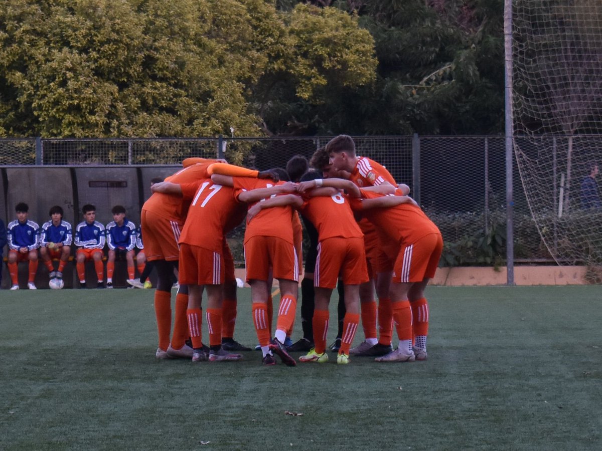 avel_dt's tweet photo. Equipo 🧡🔝 https://t.co/hod9aSp6sx