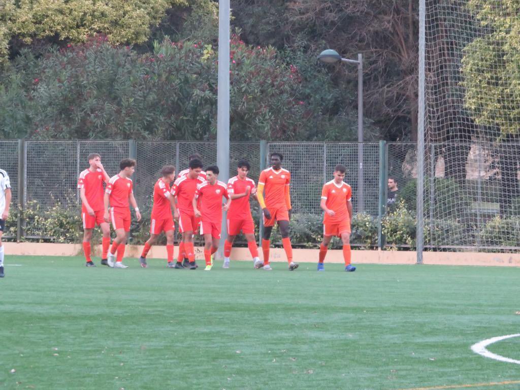 avel_dt's tweet photo. Equipo 🧡🔝 https://t.co/hod9aSp6sx