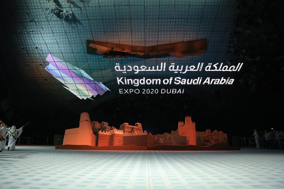 SPAregions's tweet photo. جناح المملكة في "#إكسبو_2020 دبي" يضيء على جماليات الشعر العربي.
https://t.co/O3foGkmbOu
#واس_عام https://t.co/dOR0TRVmpn