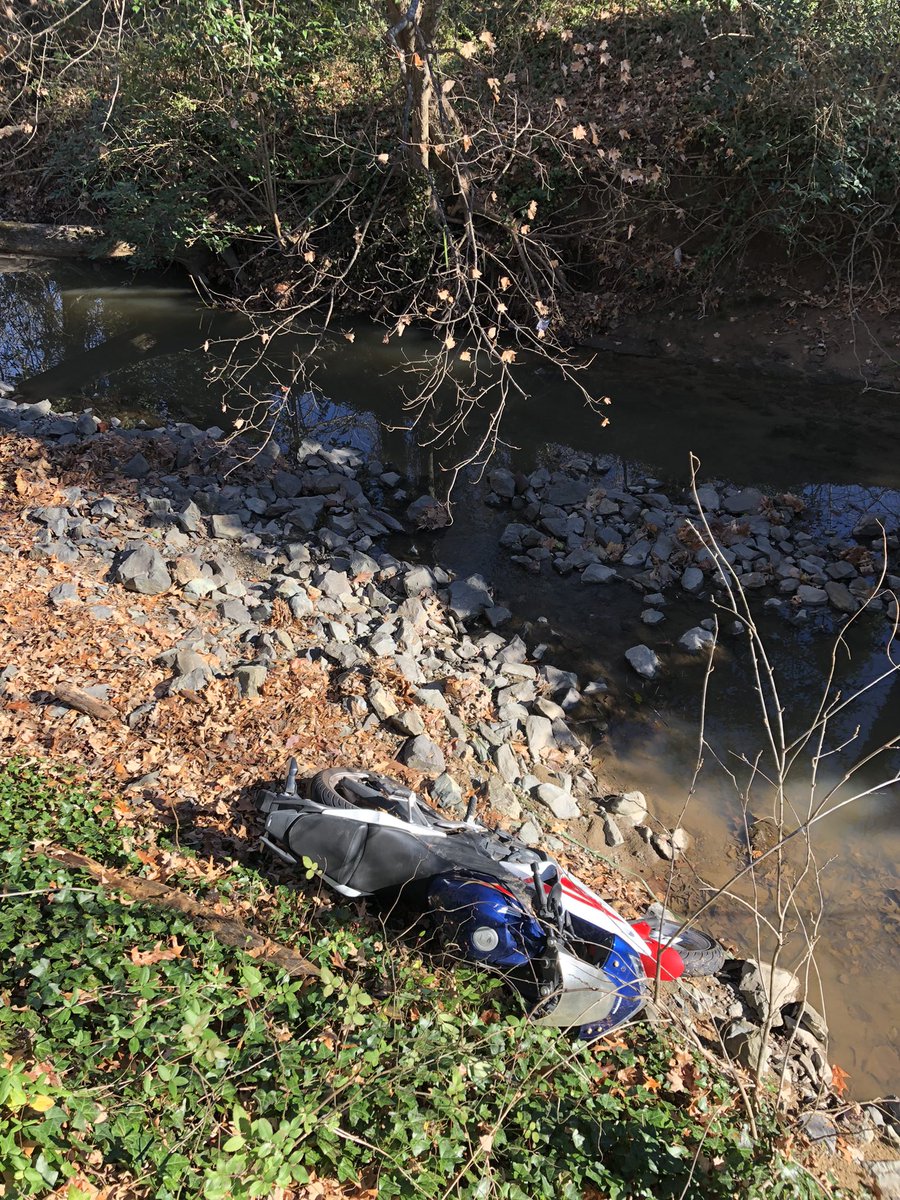 smkanderson's tweet photo. Last #fieldday of the year at #NewHopeCreek in #DukeForest and #EllerbeCreek throughout #Durham. It’s been a please to get to know you’s. Ya never know what you’ll find in #Ellerbe - today a motorcycle. Share your #CreekFinds to celebrate the close of a hectic year. https://t.co/L7005nfGhR