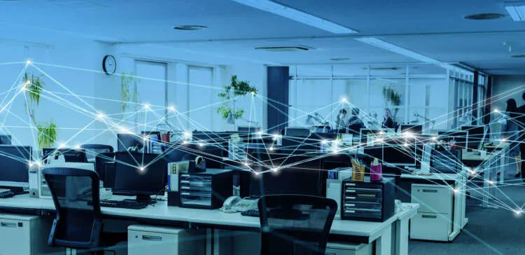 In order to achieve the same employee experience wherever the person physically is, applications and data need to be available identically whether in the office or at home. 
A great way to do this is to move them to the cloud.

buff.ly/3H5NKHc