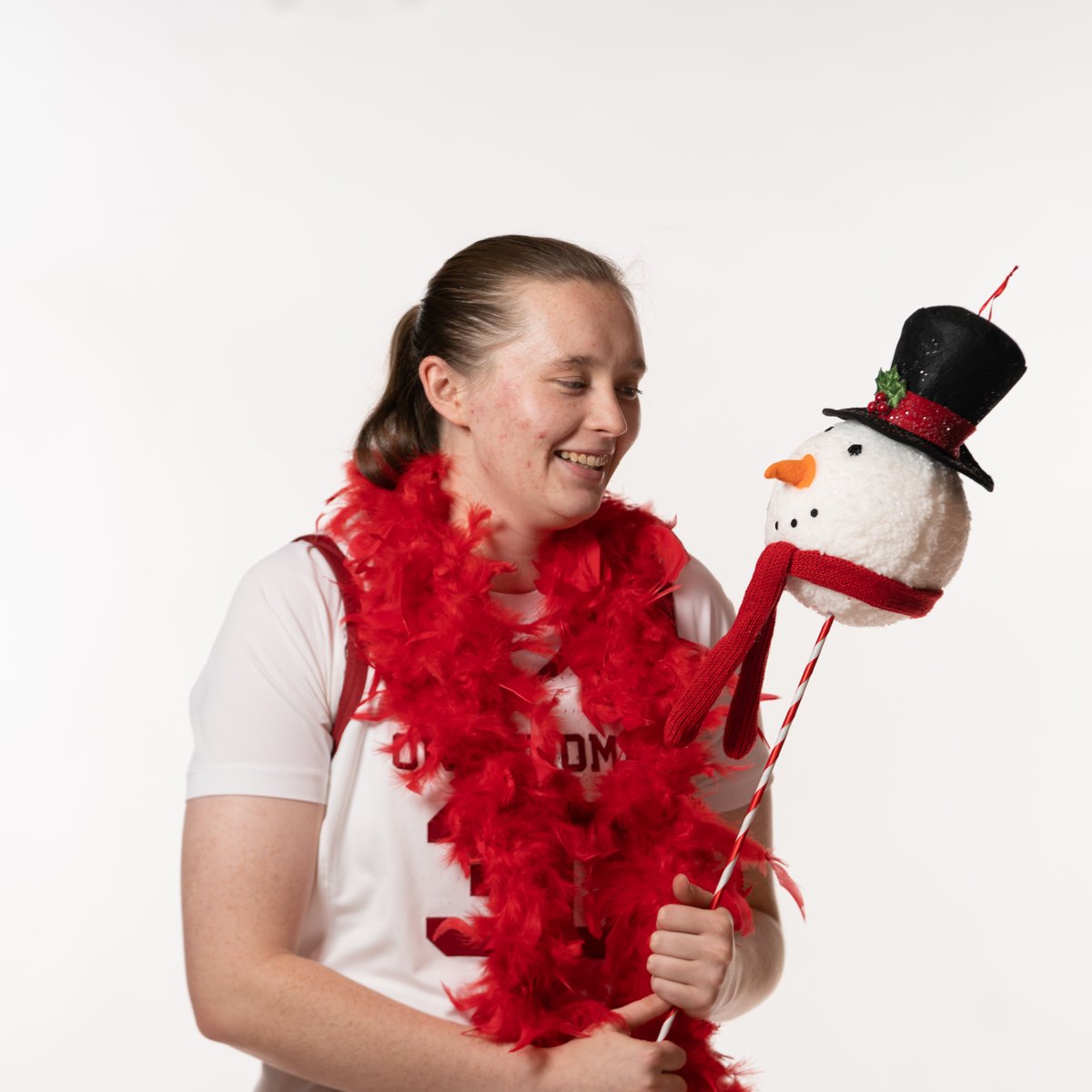 OU_WBBall's tweet photo. About that time 🎄☃️❄️

#Sooners x #ONE https://t.co/Ik5Ndu8Nj4