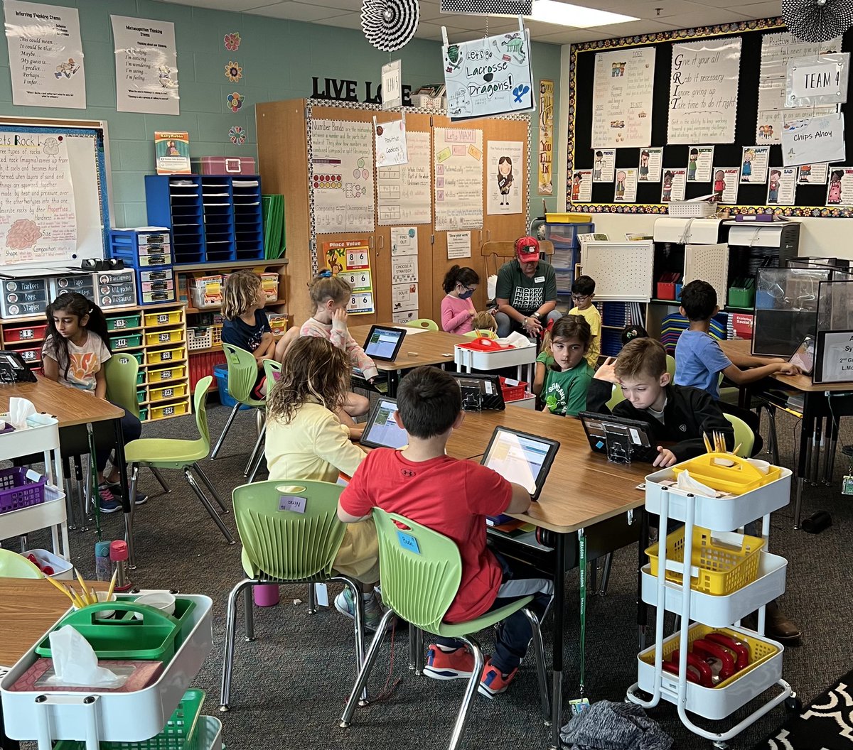 timmyGTI's tweet image. Later-Twitter… is that a thing? #latergram #HourOfCodeWGES #HourOfCode @hourofcode #futurereadylearning #authentictechnology @LisakayMoan @WGESdragons