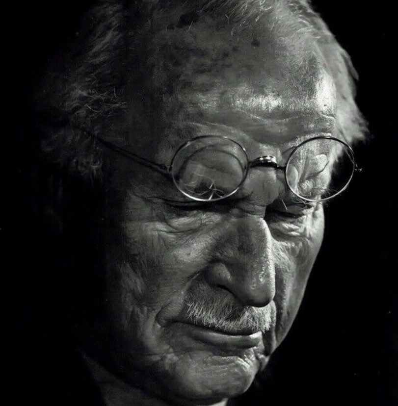nftphilosophy's tweet photo. About unspoken #addictions within the #NFTCommunity; Potential multipliers for  “flippers” can actually form as #idealistic odds in the minds of an #addict. #Jung said “#addiction is bad, no matter whether the narcotic be alcohol, morphine or #idealism.” #NFTPhilosophy https://t.co/4uPvEIKMOi