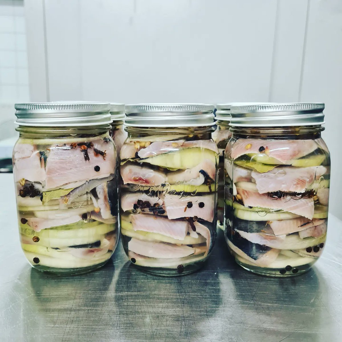 Theyellowhouse_'s tweet photo. The pickled herring is ready and full of flavour from the sweetened pickling spices including black peppercorns, cloves, allspice, mustard seeds and bay leaves
#pickledherring #sursild #herring https://t.co/RBxYXDuk5T