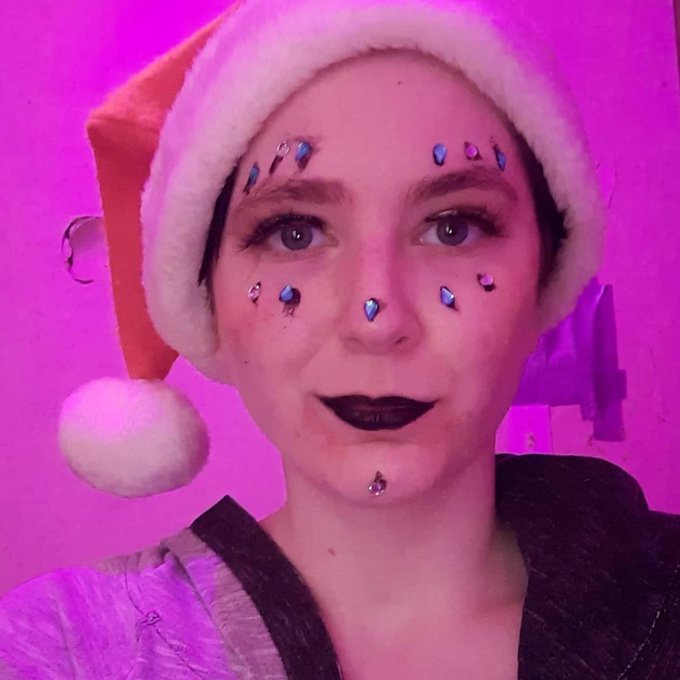 #NewProfilePic https://t.co/43zu3ATDbZ<a href="/tag/newprofilepic"class="tags">#NewProfilePic</a>