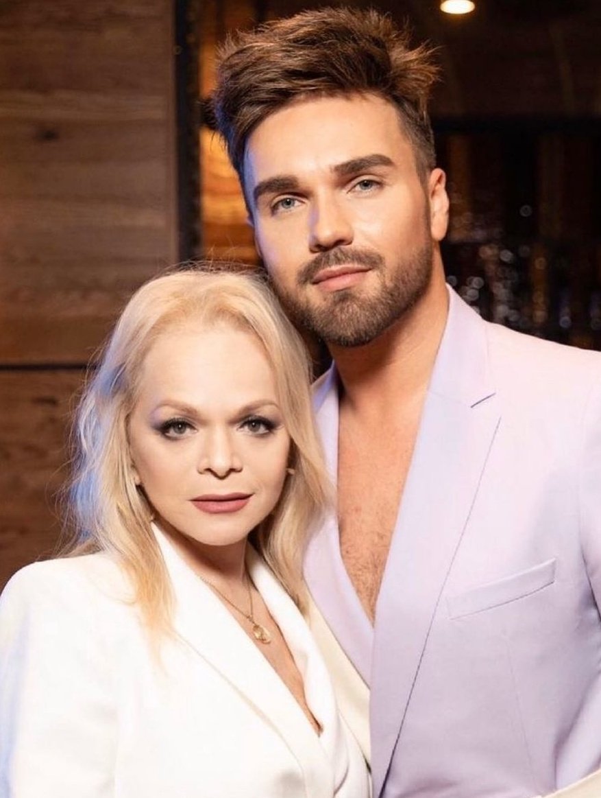 FHTCo3WWUAYO9iQ?format=jpg&name=medium