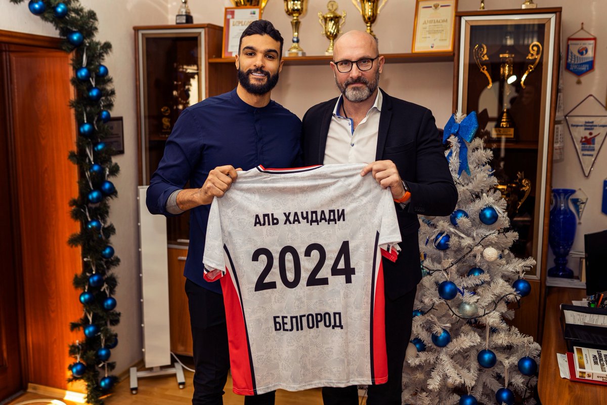 ⚡️⚡️⚡️ МОХАМЕД С НАМИ ДО 2024 ГОДА!

Волейбольный клуб «Белогорье» и диагональный Мохамед Аль Хачдади продлили трудовое соглашение до 2024 года!