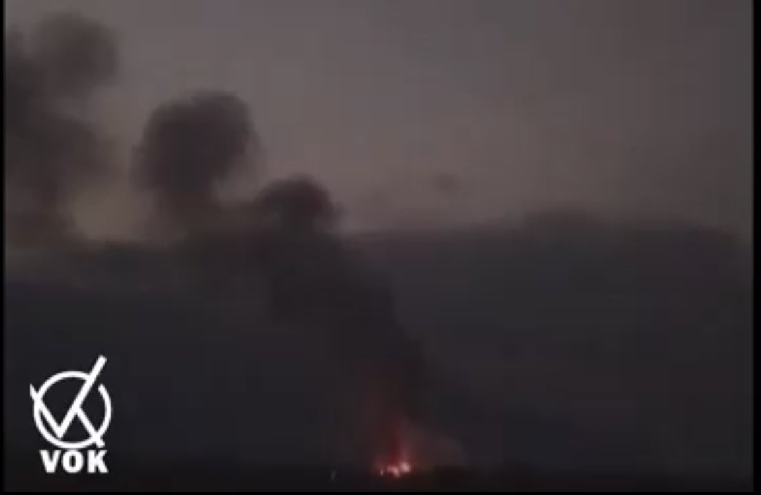 #Dec23Coup Natchaung Village, Kale-Gangaw Road

AERIAL ATTACKS BY SAC JUNTA FOLLOWED BY ARSON 

Earlier today SAC launched aerial attacks with MI35 helicopters. Unknown casualty numbers. Now SAC troops have set fire to homes. #WhatsHappeninginMyanmar 

facebook.com/watch/?v=31606…