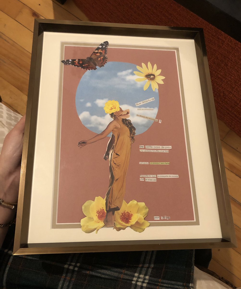 Asiananasyushi's tweet photo. Je vais commencer mes petites ventes de tableaux Upcyclés que je créer avec toute mon âme. Tout le matériel utilisé est sauvé de la poubelle. Ce n’est pas moi qui choisit ma matière, je compose avec ce que le hasard m’offre. Mes deux premiers collages Upcyclés qui viennent du🧡🐝 https://t.co/msvvp4mmCN