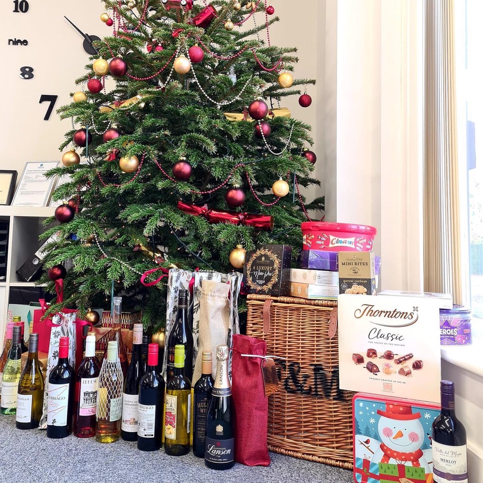 FirstStepTeam1's tweet image. A huge thanks to everyone&apos;s support through this tough but very successful year. We are overwhelmed by your gifts of appreciation, thanks to all those we’ve been involved with this year to keep us as the No 1 Agent for another year. Have a safe Christmas &amp;amp; best wishes for 2022!