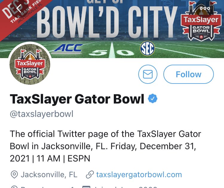 MOPuck's tweet photo. @czabe “The Gator Bowl, now it’s a tier 2 bowl. But it’s not the Tax Slayer Bowl” 🤣🤣 So damn funny. Of all the ridiculous names, it’s the Tax Slayer Gator Bowl… remember, they have major corporations sponsoring this event. #CzabeCast https://t.co/FaBTnlJ9U1