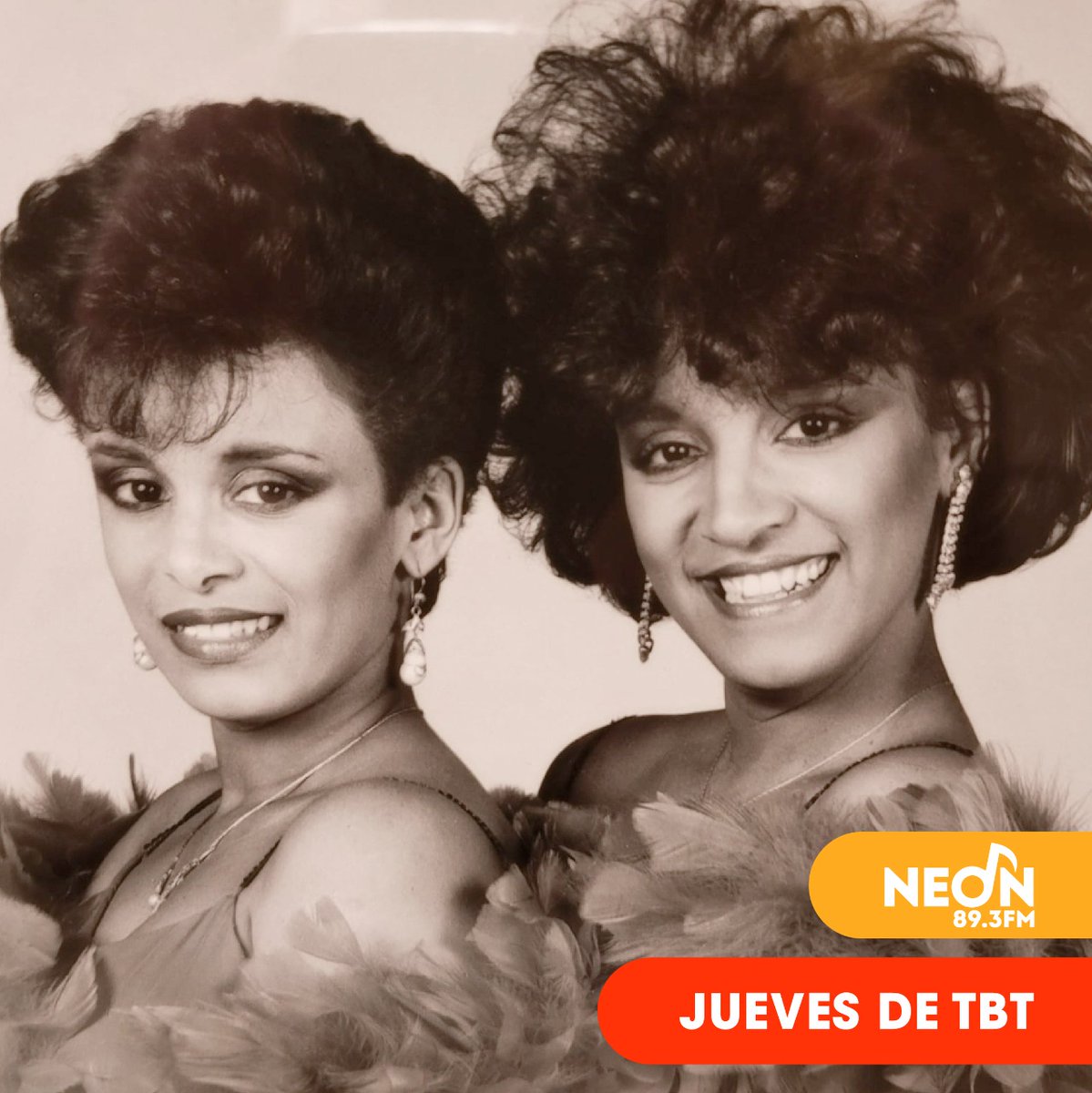 neon893fm's tweet photo. ¿Quiénes son estas hermanas?😳 Menciónalas en los comentarios👇 #Neón #TBT https://t.co/aHOikaH0ft