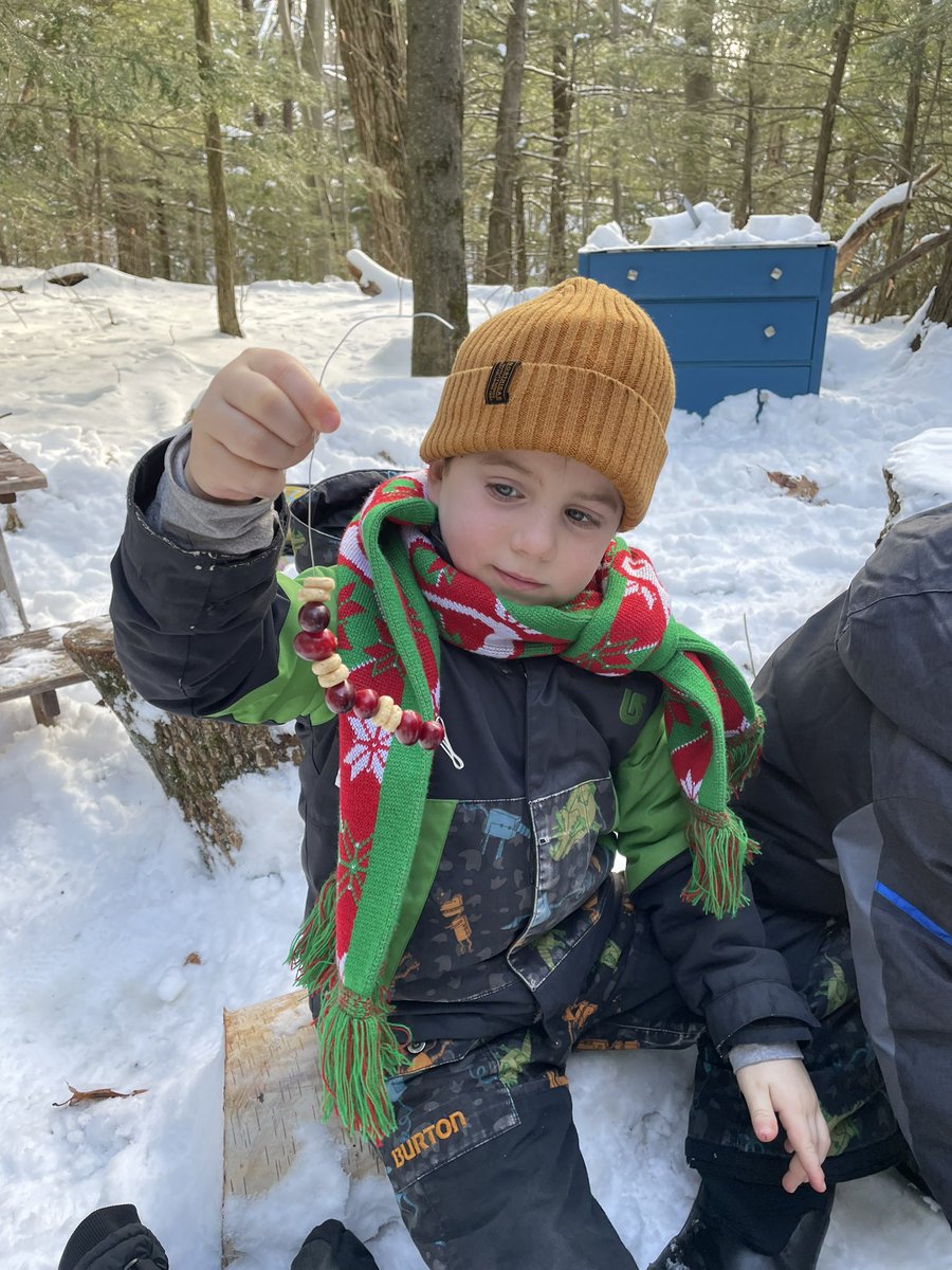 Hackettb's tweet photo. Celebrating the shortest day of the year and more daylight to come! Thank you @PoorAmy @Grade1Purvee @primergradovt for a great day! #mmuusd #resvt https://t.co/7D12gxJwnb