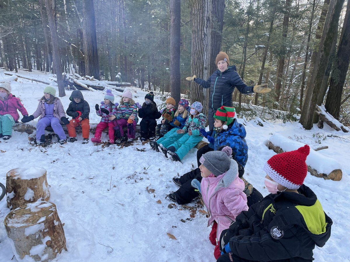Hackettb's tweet photo. Celebrating the shortest day of the year and more daylight to come! Thank you @PoorAmy @Grade1Purvee @primergradovt for a great day! #mmuusd #resvt https://t.co/7D12gxJwnb