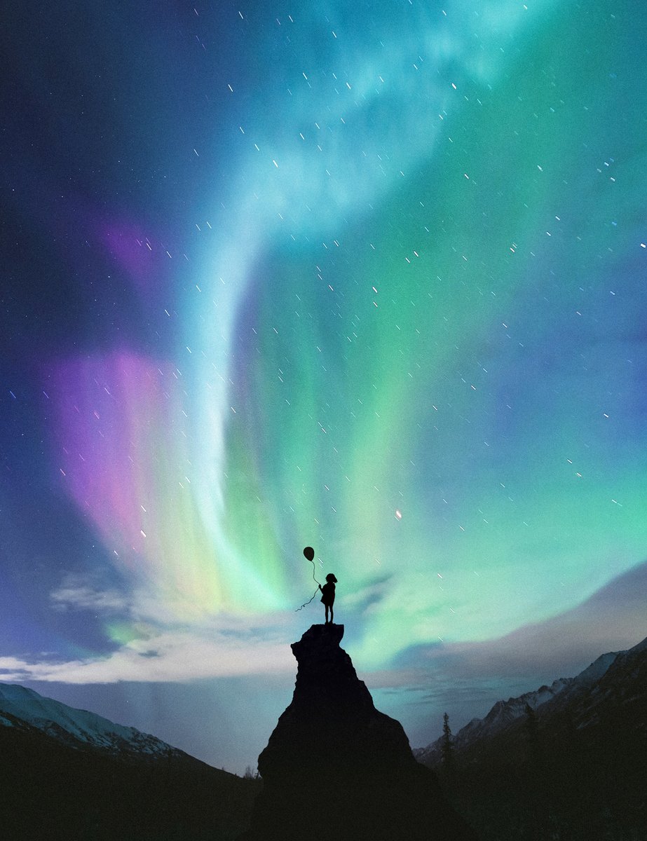 nois7's tweet photo. ✨NOIS7 XMAS NFT GIVEAWAY - AURORA DREAMING #35/39✨

The only things you need to do to enter the giveaway are 
1) Must follow @Nois7 on Twitter
2) Retweet &amp; tag 3 friends in the comments who might enjoy this.

Winner will be announced on December 25th.
Merry XMAS everyone 🎄 https://t.co/dC7inW853Q