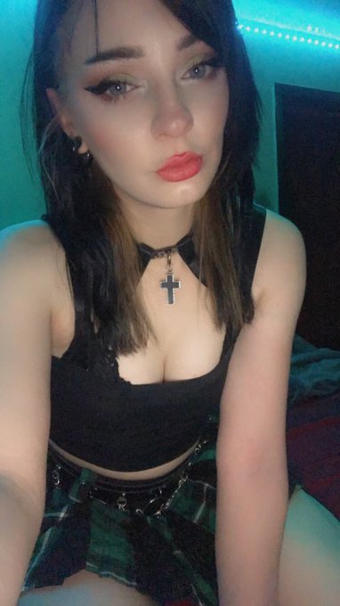 🦇🦇🦇 https://t.co/NuZnE3EJgC