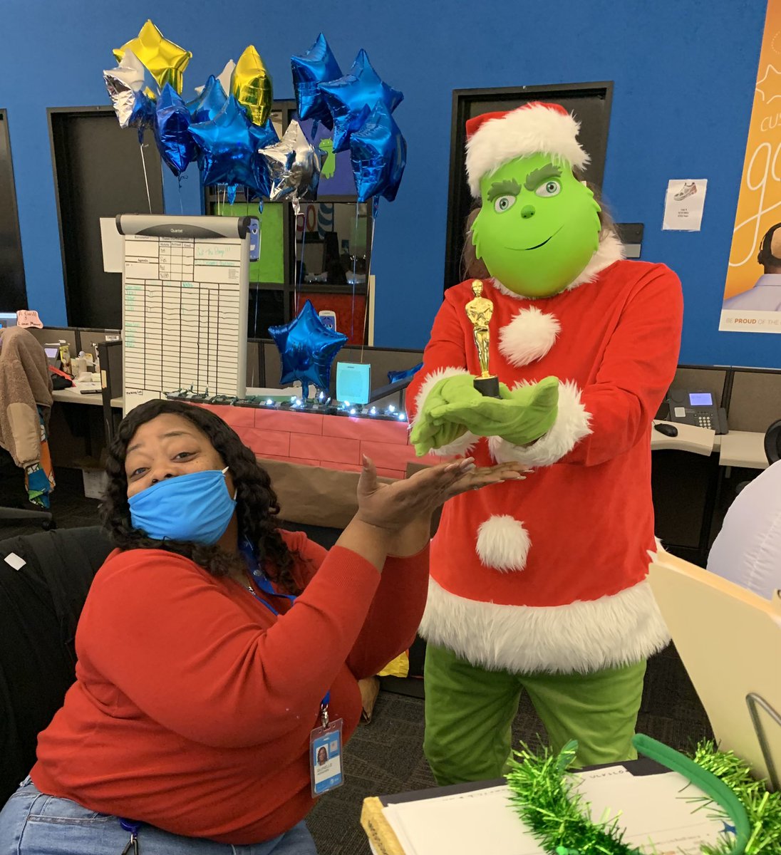 Congratulations to our Christmas desk competition. Team Quinn made it a winter wonder land! Way to go. #guinningtogether #wewinas1fam <a href="/jmasplund/">Jennifer Asplund</a> <a href="/wloceansprings/">Wendy Labat</a> <a href="/411MikeP/">Michael Patenaude</a>