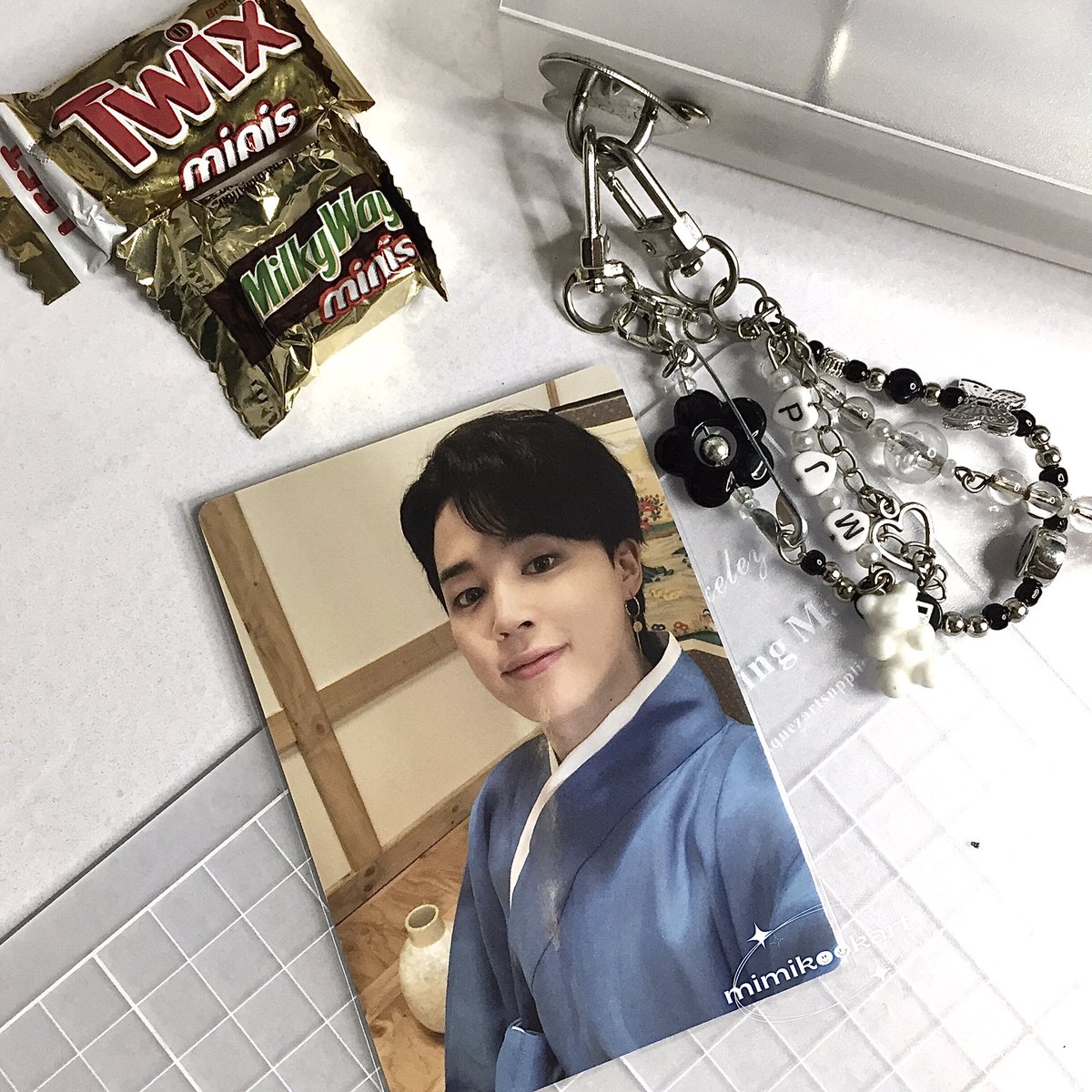 05mildangz's tweet photo. - `,💌 [#mimikoomail] ꒱ ↷🖇

𓂃·˚ ༘  this cutie came home today (•́ɞ•̀) thank u luvey @myeonseokcart for letting me pasabuy this ! 🥺 ily !! (and can i just say that dalmajung's back print is SO SO PRETTY ??!) 

🗯 .. #MSC_fb https://t.co/xoTtFEhI1p