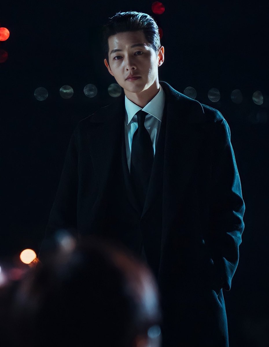 I bet you thought you were ready for their visuals. This post is a reminder that no one is ever ready. 👄

#송중기 #신현빈
#ShinHyunBeen #SongJoongKi 
#TheYoungestSonofAChaebolFamily