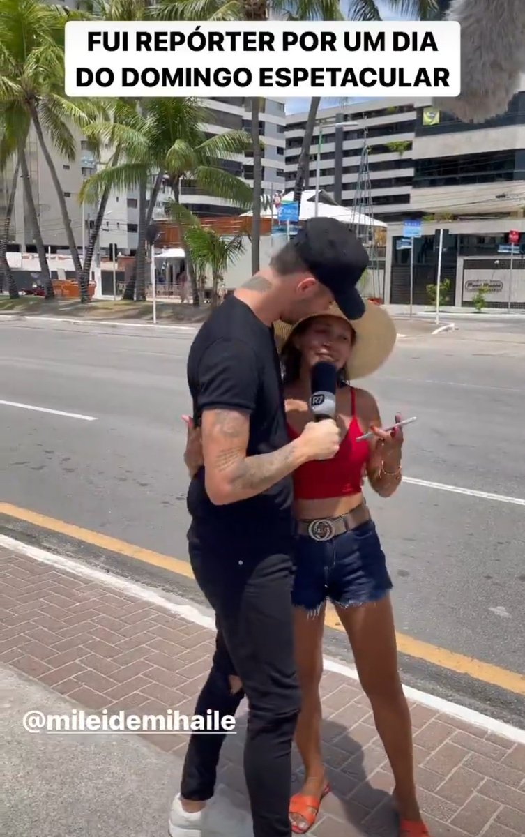 poxarenatx's tweet photo. A muie falando que rico e mileide eram os seus favoritos 😩🤏🤍 https://t.co/pwQUBzvtZM