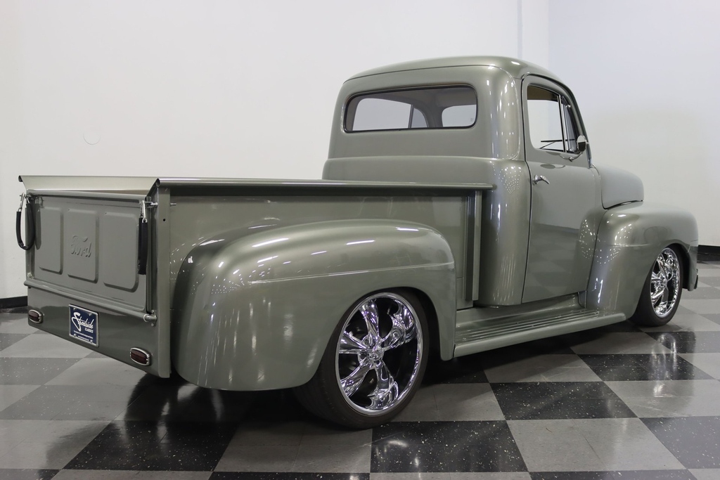 streetsidecars's tweet photo. #SoldItWithStreetside! With only 3,801 miles on the build, this 1951 #Ford F-1 #Restomod features a 5.7L LS1 V8 and 4-speed automatic transmission

Link: https://t.co/mkMvbJgkks

#sellitwithstreetside #V8 #vintageford #engine #horsepower #classicford #fordmotors #LS1 #LSmotor https://t.co/FytjjJLGz7