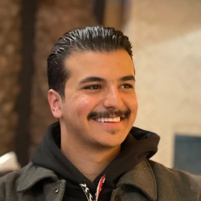 حدا يقلو لهلبني ادم انو دمو ثقيل وما يضحك ابدا