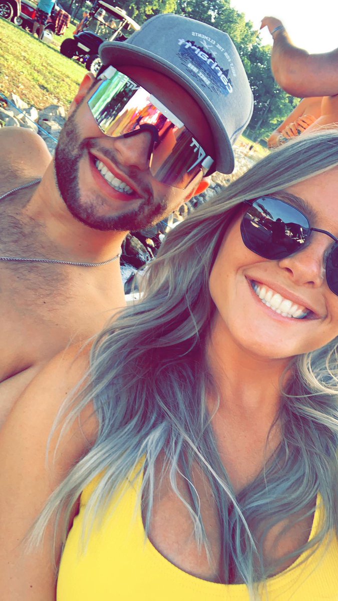 Emily_hogan01's tweet photo. As of yesterday I’ve officially been with my man for 6 whole years. Who would’ve thought that two juniors in high school would grow and experience as much as we have together. I’m so thankful I have you to go through life with🤍 @Crutan11 https://t.co/lov3pW8GOI