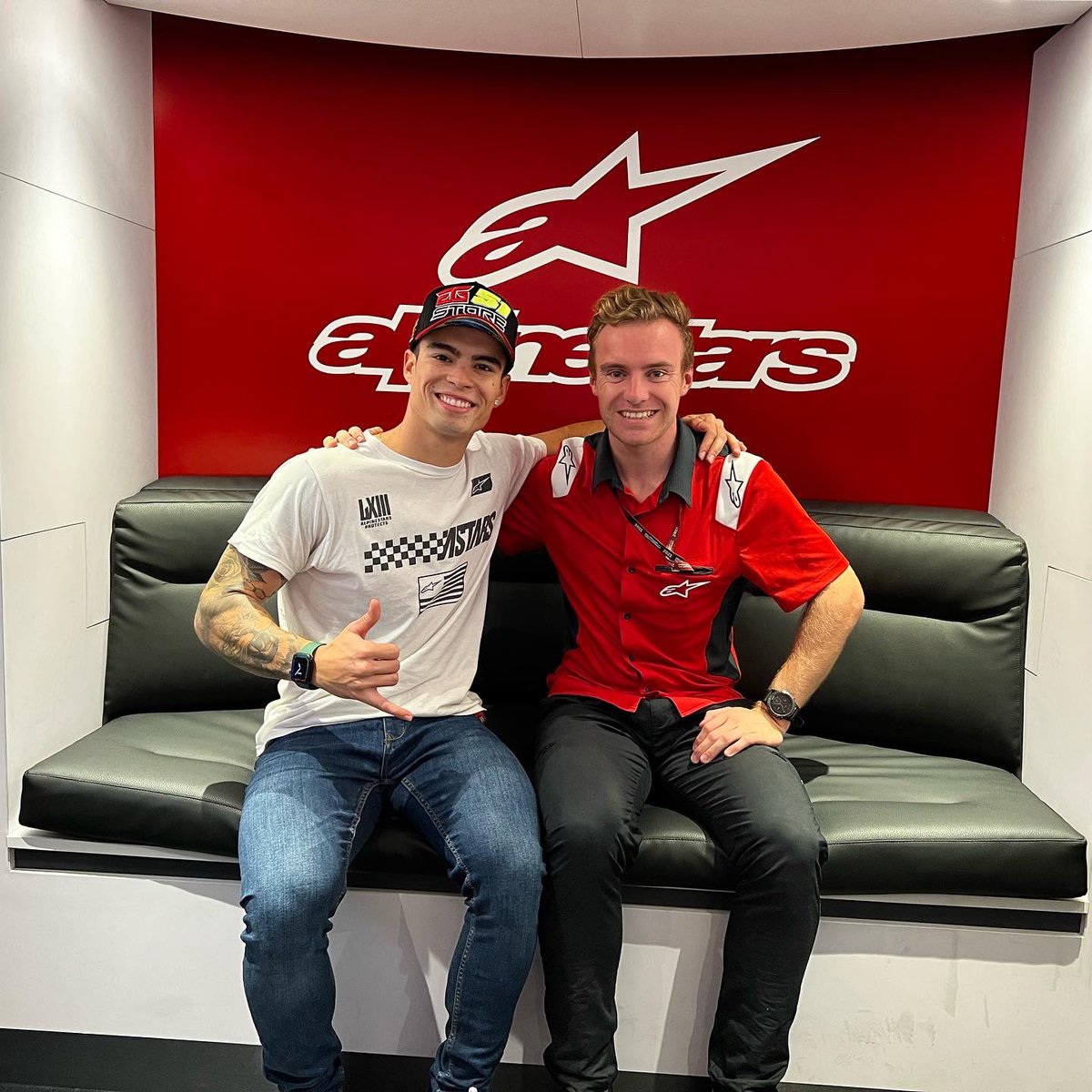 ericgranado's tweet photo. It's already been 10 seasons together 😍 Thank you @alpinestars for believing in my work and protecting me with the best equipment all these years, in 2022 we'll be together again in search of great results. Thank you Alpinestars family ❤️
#onegoalonevision #alpinestars https://t.co/iMFECbkq0d