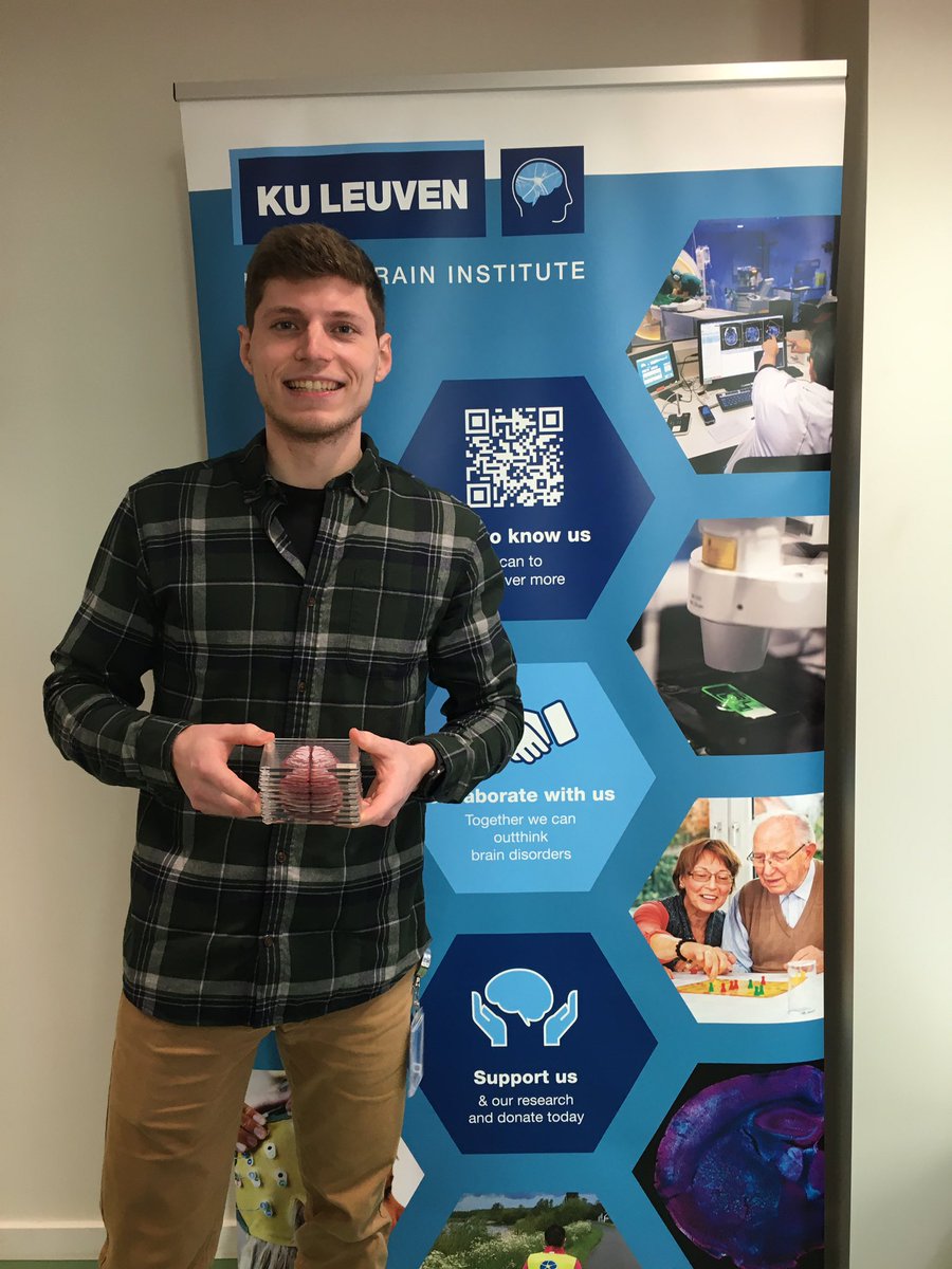 leuvenbrainins1's tweet photo. The best poster presentation winners of the 2021 LBI scientific meeting picked out their prizes 🏆

Crystal Brain paper weight for Lara Mercken from @peterjawade lab, brain slice coasters for @SebastiaanMoon1 from the Thal lab, &amp; neuron coffee mug for @depuesarah from @cogtex 🌟 https://t.co/FCv0musnOh