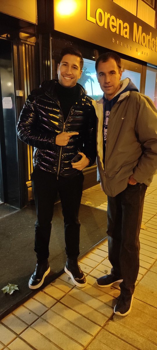 DavidAlonsoJim1's tweet image. Con el  italiano @GOnestini de #GhVip7 y hermano de Luca💪 en la @SecretStory_es #Secret23D #Madrid #CalleVelazquez