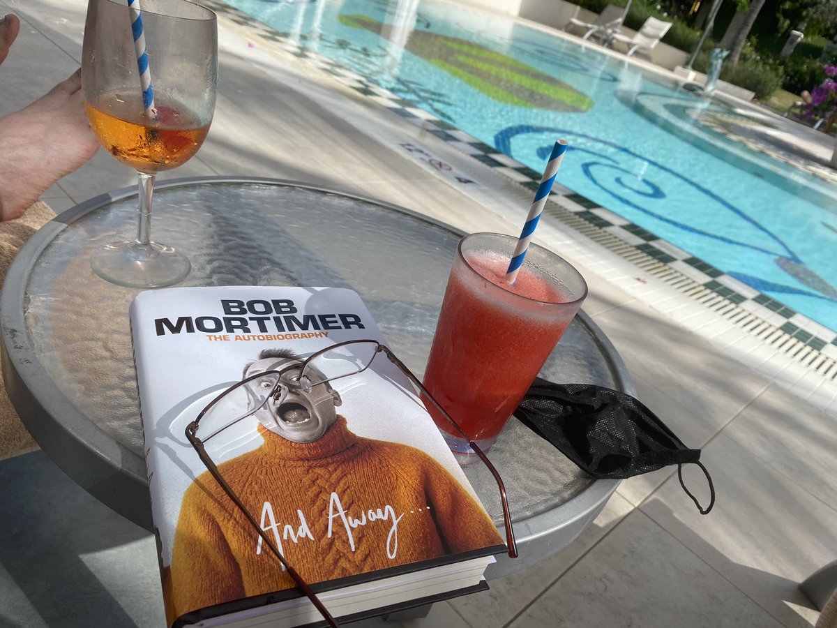 JohnnyHally's tweet photo. Bob, I’ve brought you to the Caribbean for Christmas. A great read petal. @RealBobMortimer https://t.co/91KbSnxJFg