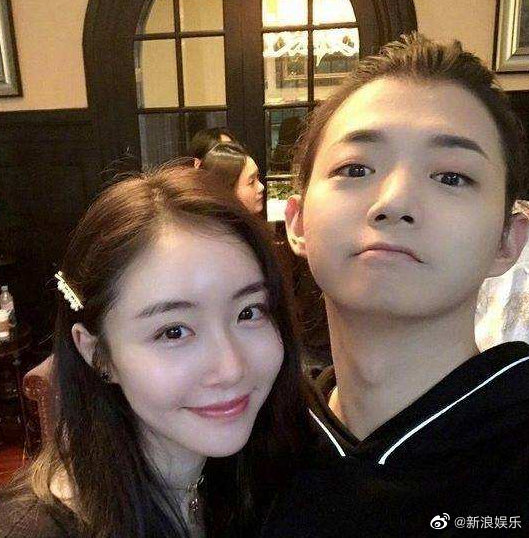 Trending Weibo tweet media