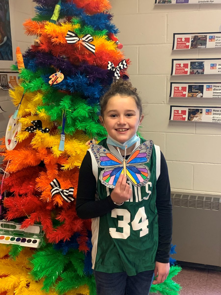 SunsetHeightsEL's tweet photo. Some festive moments on Wednesday @SunsetHeightsEL!!!  @NASHUASCHOOLS https://t.co/npSgGDOo1H