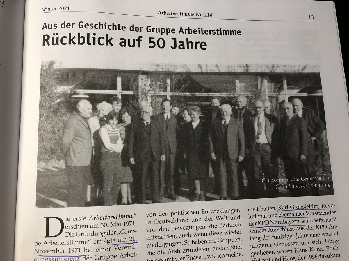 G_Platzdasch's tweet photo. How it started... 
1971, feierlich mit Schlips und Kragen 
(Der alte Herr vorne in der Mitte ist KPD/KPO-Mitglied #alfredSchmidt, einst Abg. preuß. Landtag und MdL in Thüringen, den seine SBZ-Genossen länger als die Nazis inhaftiert hatten https://t.co/hvtTrnK3fp) https://t.co/7HBzcPXchb