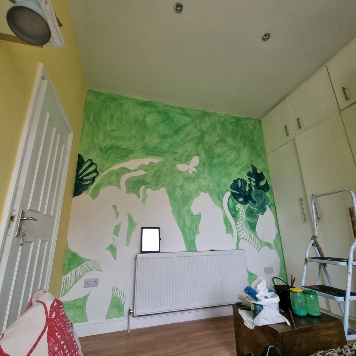 AdaJusic's tweet photo. I'm winding down my practice as I prepare for maternity leave, but I am staring a new #mural project 😅 https://t.co/VVMOmxPA2X
