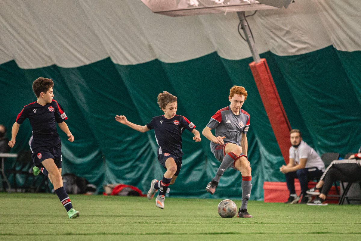 Happy Holidays to Everyone, and a shout out to VSC 2008 Boys U13 and all the Coaches for the hard work and their Undefeated ⁦season ⁦⁦<a href="/vaughansoccercl/">Vaughan Soccer Club</a>⁩ #bmochampionscup ⁦<a href="/tfcacademy/">Toronto FC Academy</a>⁩ ❤️⚽️🔥