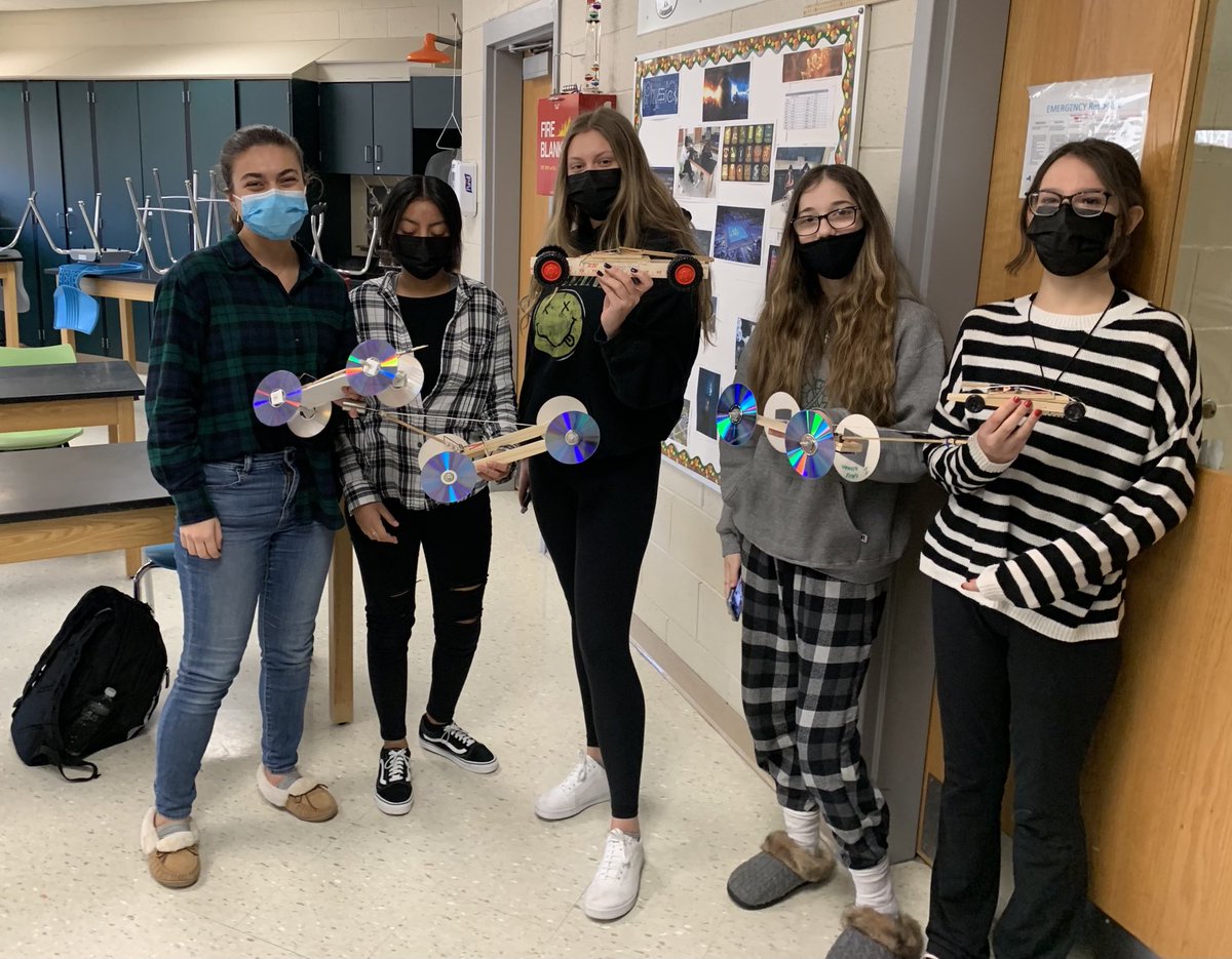 peterlamoreaux's tweet photo. #BHSPhysics students did a great job on their Mousetrap Cars. Top honors goes to George with a distance of 28 m. #NeedALongerTapeMeasure #ProjectBasedLearning. https://t.co/kmTAPDEE5Z