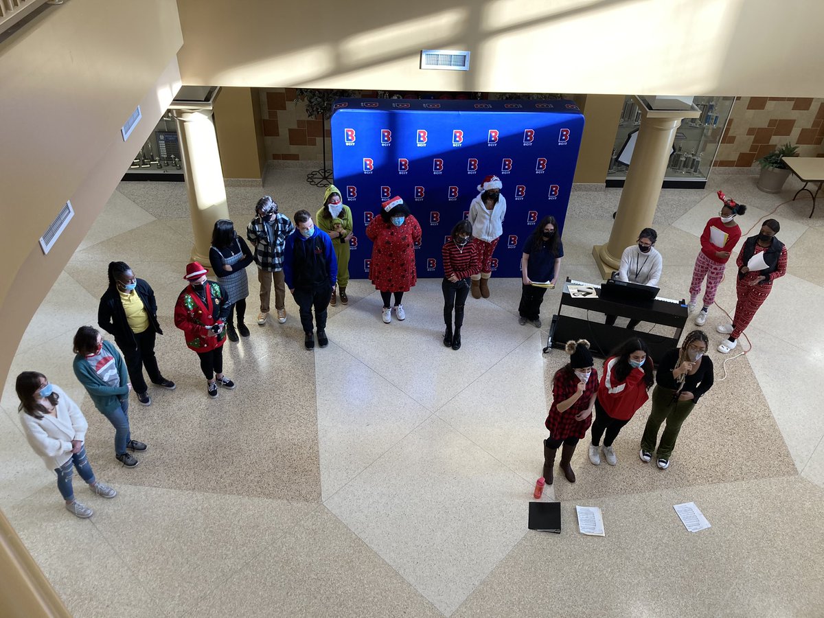 BCITMedPRINC's tweet photo. BCIT Medford Performing Arts student with their holiday caroling!  @BCITTWEETS https://t.co/OYfzcww7ND