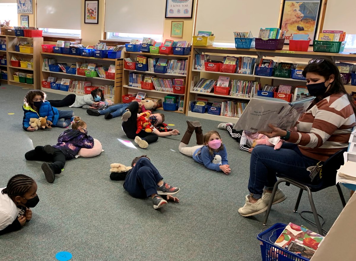 Union School Library tweet media