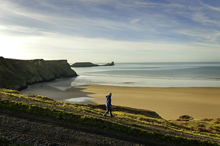 Deborah06354249's tweet photo. See Wales in memorable and exciting ways with the help of this #roadtrip guide. #traveltips  https://t.co/BPRbXyFVo2 https://t.co/Y1wFzCIDRJ