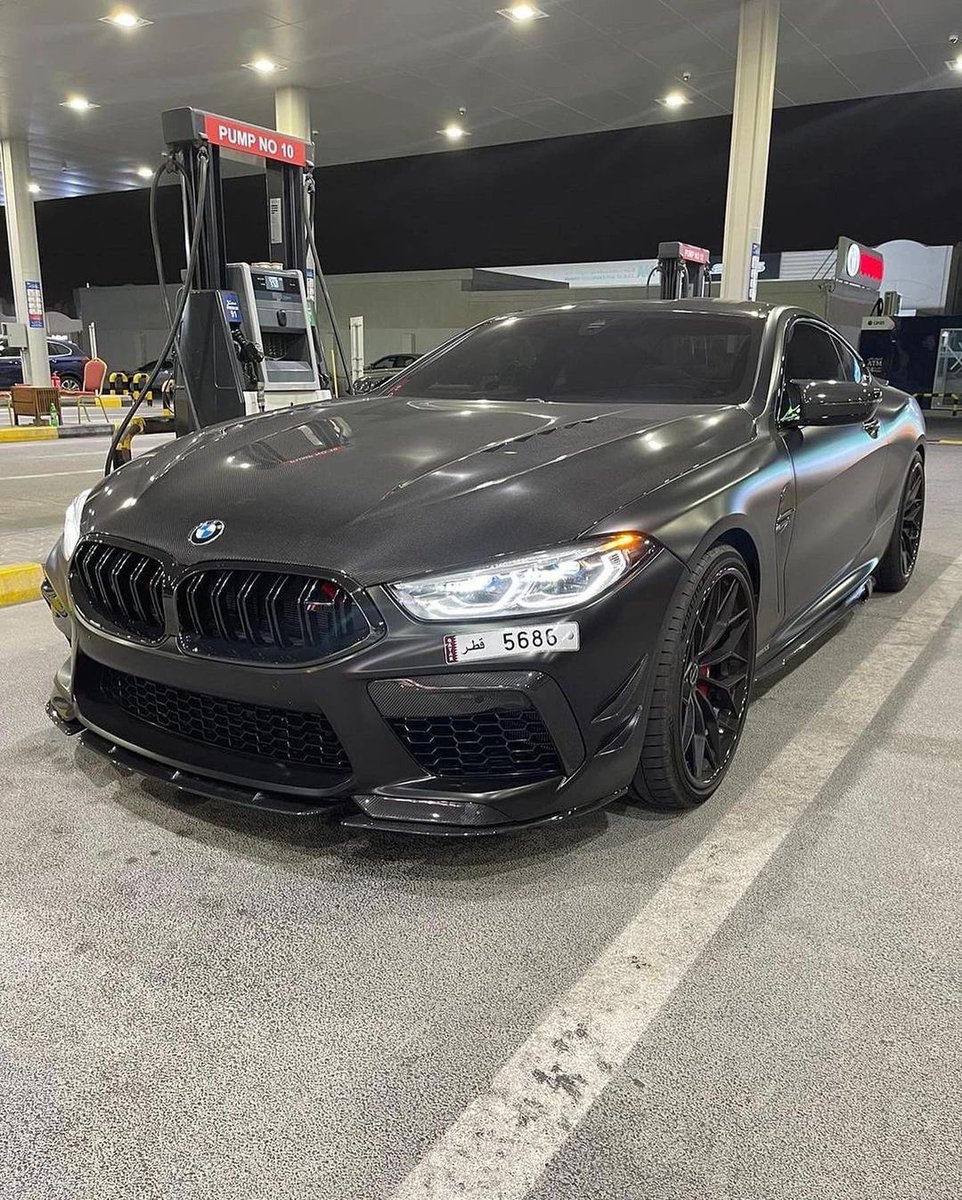 DailyCarlife's tweet photo. BMW M8 Compétition 🔥 https://t.co/24ZeIE7fjj