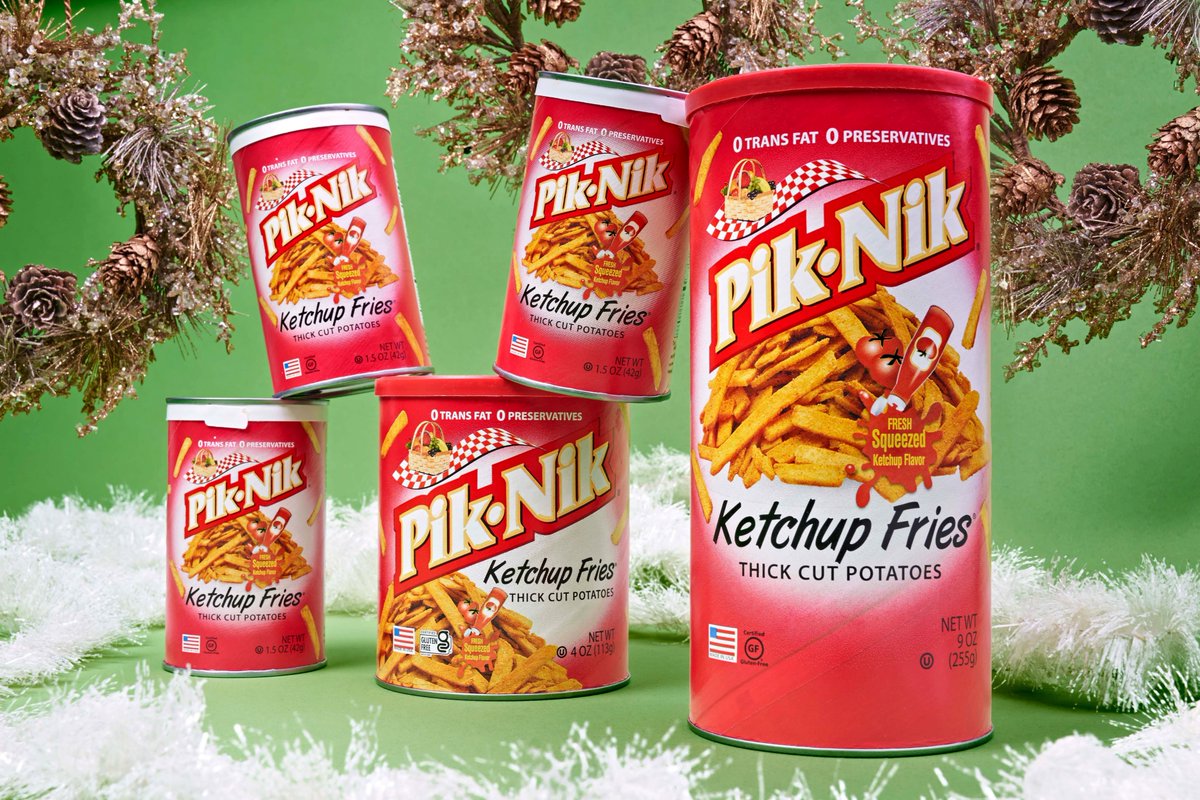 piknikusa's tweet photo. Sleighing the game 😍 #PIKNIK #2daysuntilchristmas https://t.co/20ff90Tvor
