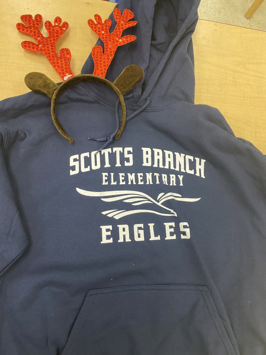 Ms_Deloatch's tweet photo. Forever The Branch!! @ScottsBranchES @LTillSBES https://t.co/LFtrBVfsmx