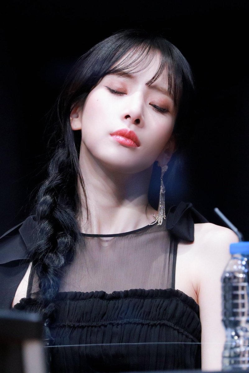 winter_12_24's tweet photo. #HappySEOLADay
#걸어서_행복속으로_함께_가자_설아야
🎉🔥 https://t.co/rO1zG3rHnL