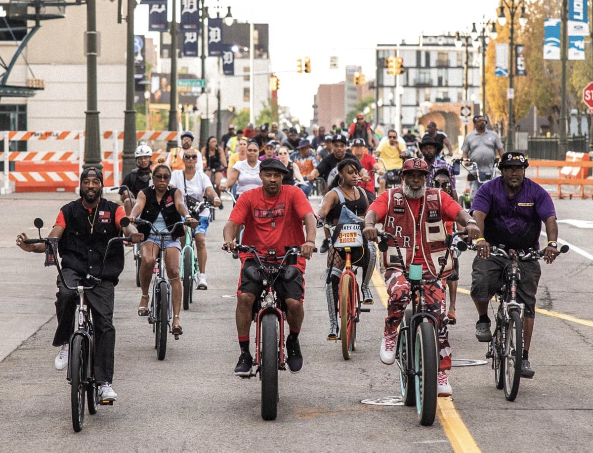 andscape's tweet photo. “The purpose of our bike club is to make Detroit a better place overall."

Detroit Bike Culture

📍 Detroit, Michigan

📸 by Justin Milhouse

More from 'The Black Gaze,' a photo series on the Black experience: https://t.co/CbmJnfHcj9 https://t.co/G7lLZZ4yjz