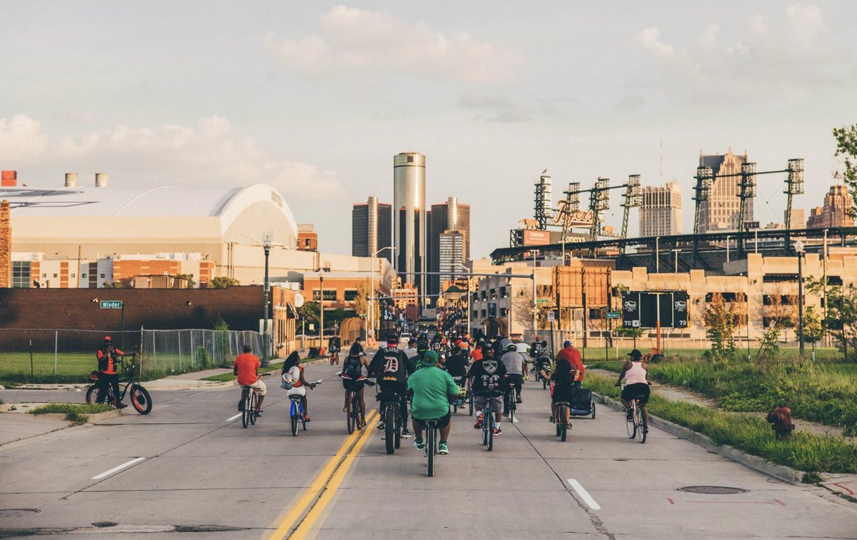 andscape's tweet photo. “The purpose of our bike club is to make Detroit a better place overall."

Detroit Bike Culture

📍 Detroit, Michigan

📸 by Justin Milhouse

More from 'The Black Gaze,' a photo series on the Black experience: https://t.co/CbmJnfHcj9 https://t.co/G7lLZZ4yjz