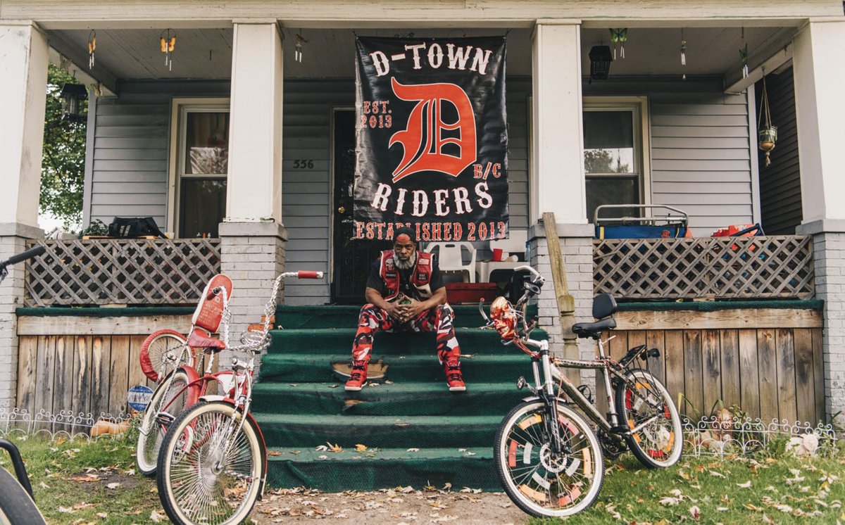 andscape's tweet photo. “The purpose of our bike club is to make Detroit a better place overall."

Detroit Bike Culture

📍 Detroit, Michigan

📸 by Justin Milhouse

More from 'The Black Gaze,' a photo series on the Black experience: https://t.co/CbmJnfHcj9 https://t.co/G7lLZZ4yjz